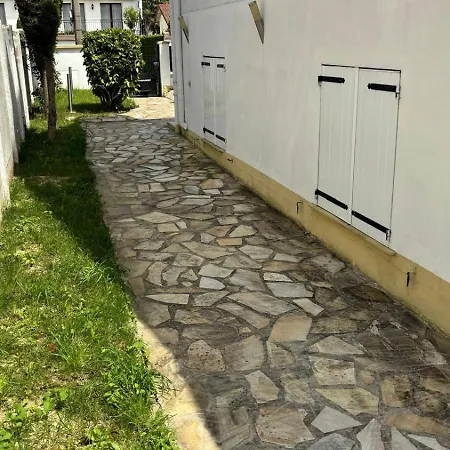 F2 Aux Porte De Paris - 4 Pers * Champigny-sur-Marne